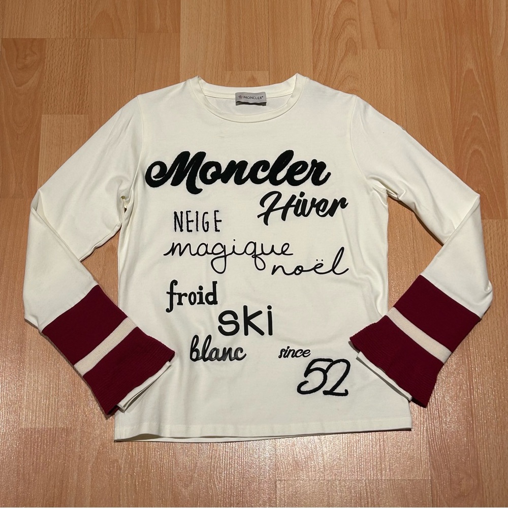 Moncler Kids Cream and Red Graphic Long Sleeve Tee